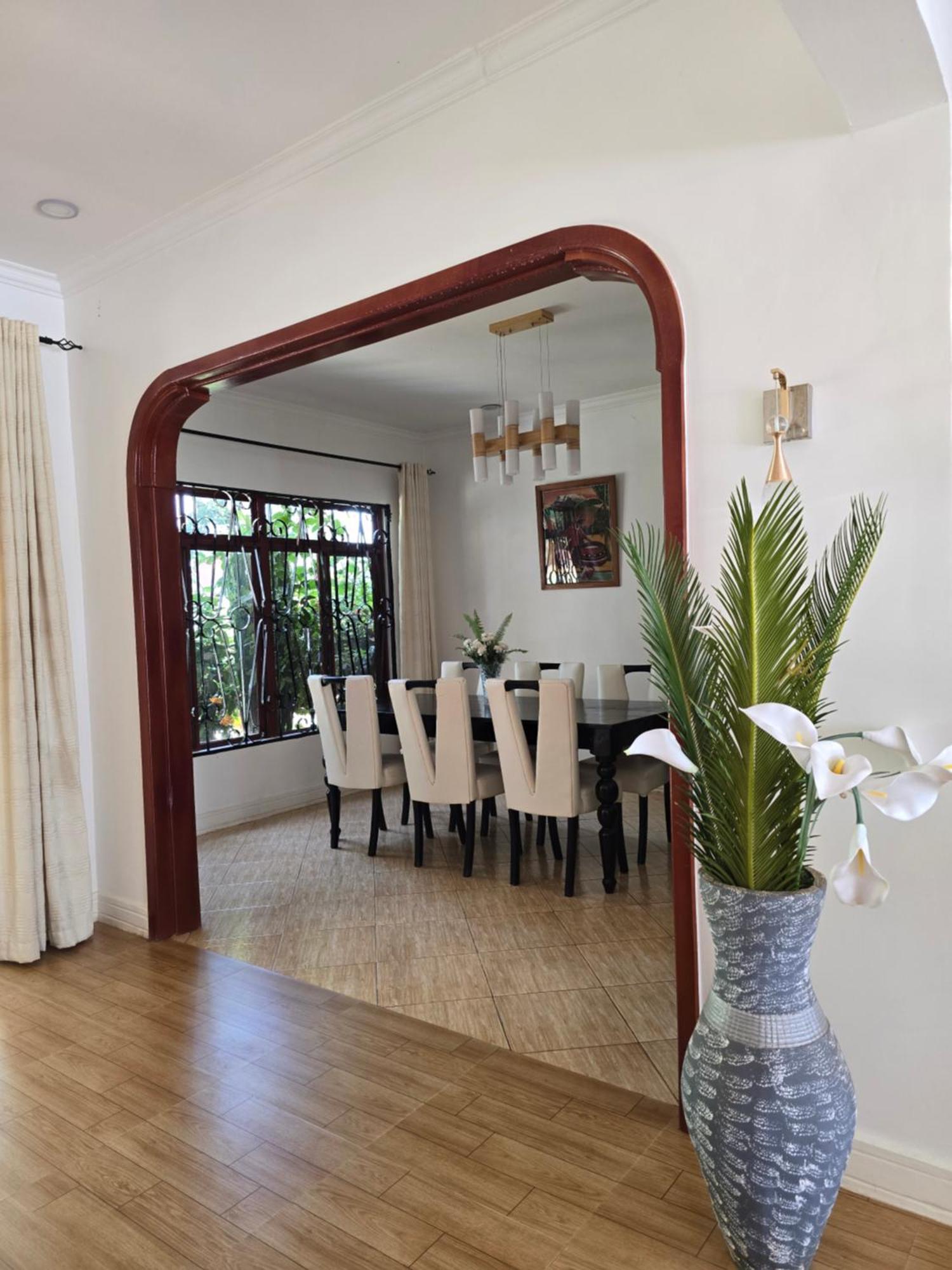 Sprunger Avenue - Tulia Homes モシ エクステリア 写真